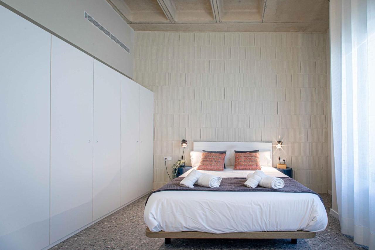 Barcelona Touch Apartments - Rosich L'Hospitalet de Llobregat Exterior foto