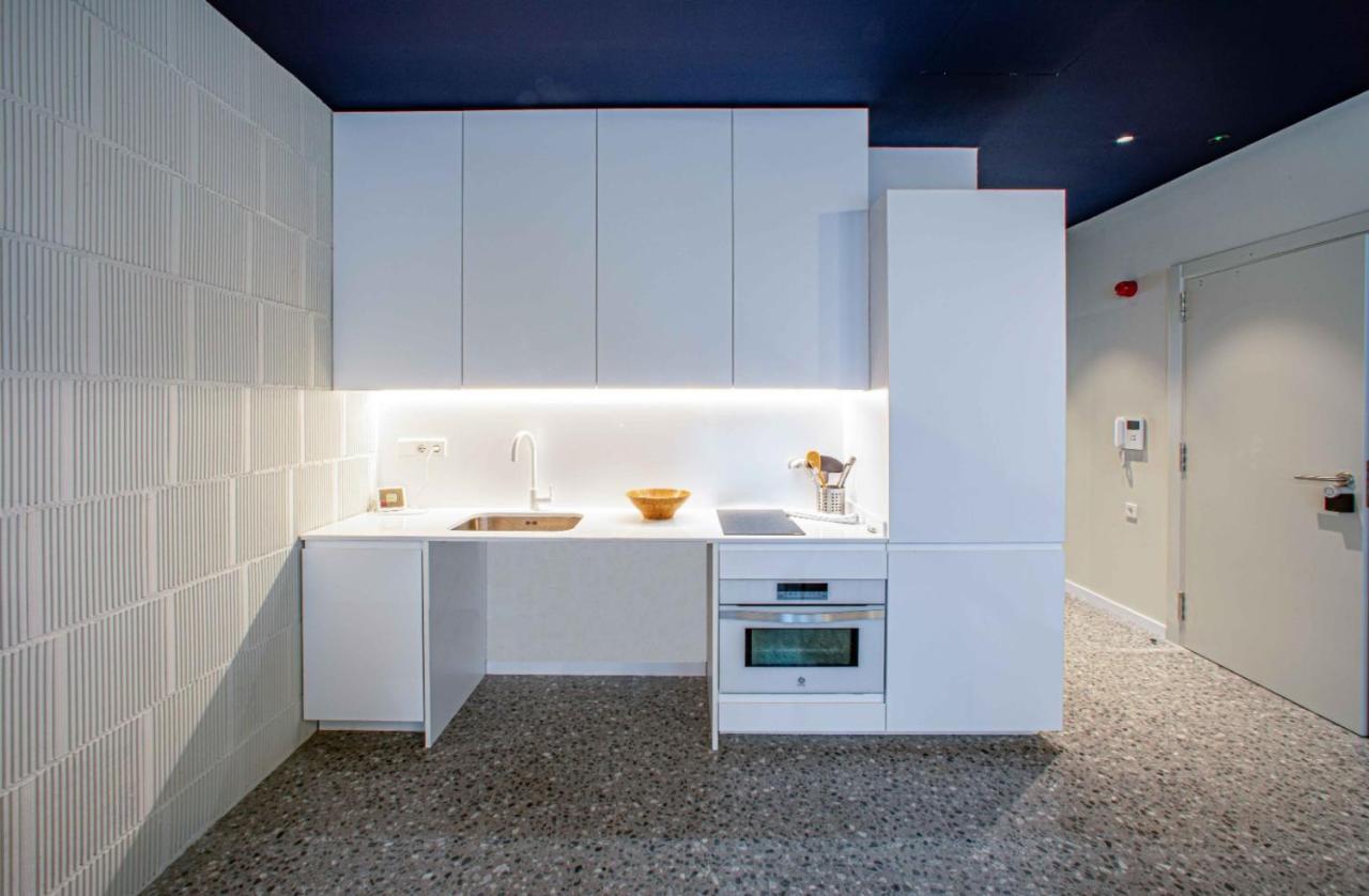 Barcelona Touch Apartments - Rosich L'Hospitalet de Llobregat Exterior foto
